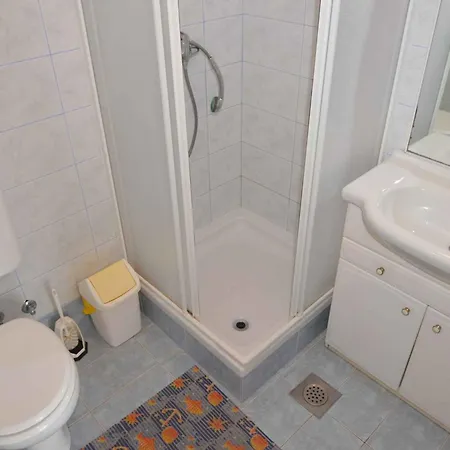 Apartment In - Istrien 47153 Porec